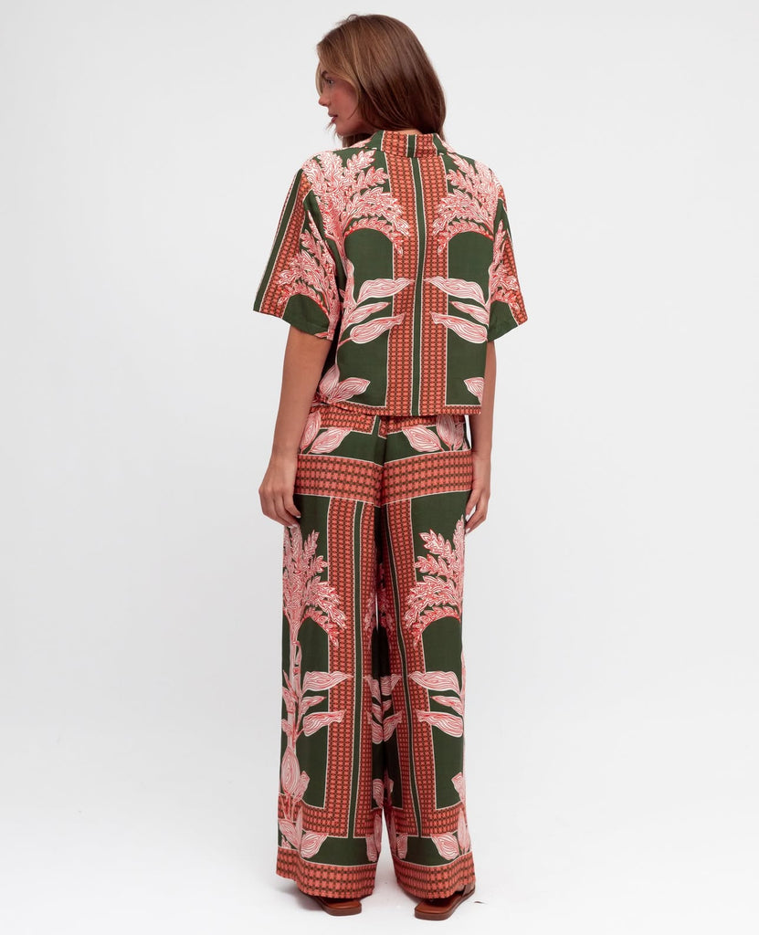 Label of Love Sundara Pant